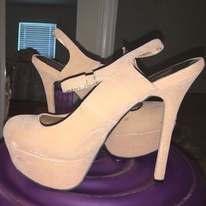 Charlotte Russe Heels Soft Pink