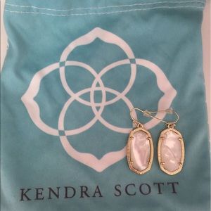 Kendra Scott Dani Earrings - Mother of Pearl
