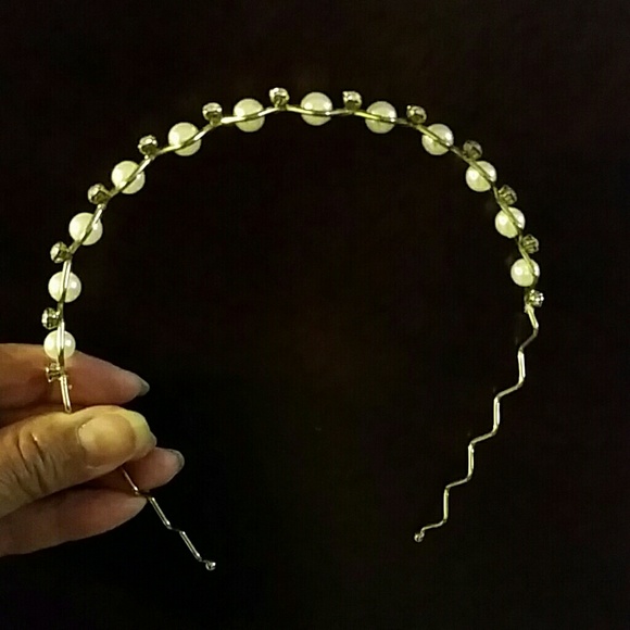 Pearl & Crystal headband - Picture 3 of 4