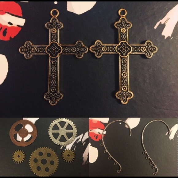 Brand New Assorted Jewelry Craft Charms - Picture 1 of 1