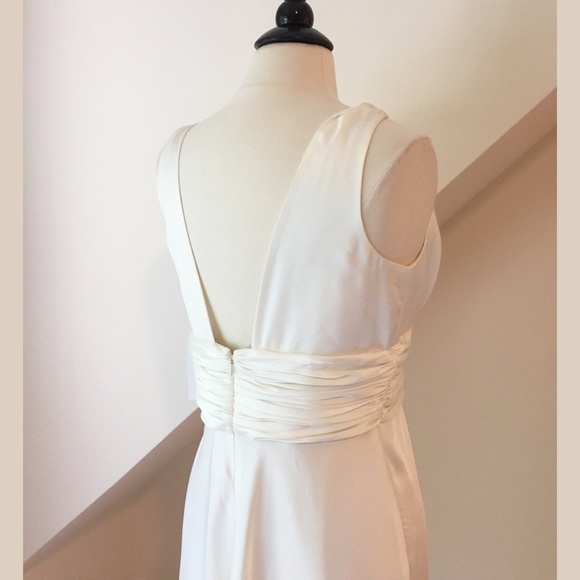 ❌❌❌❌ 🎉HP🎉 🆕 Calvin Klein Satin Gown - Picture 6 of 6