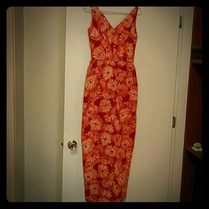 HP! Stunning vintage gown in dark orange and cream