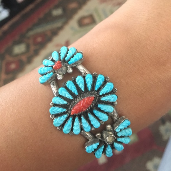 Vintage Zuni Turquoise and Coral Cuff - Picture 6 of 8