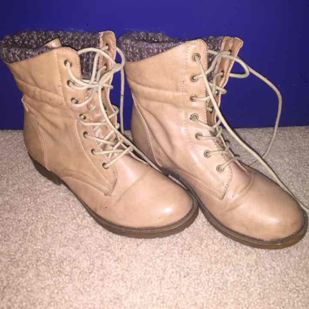 Nude Combat boots