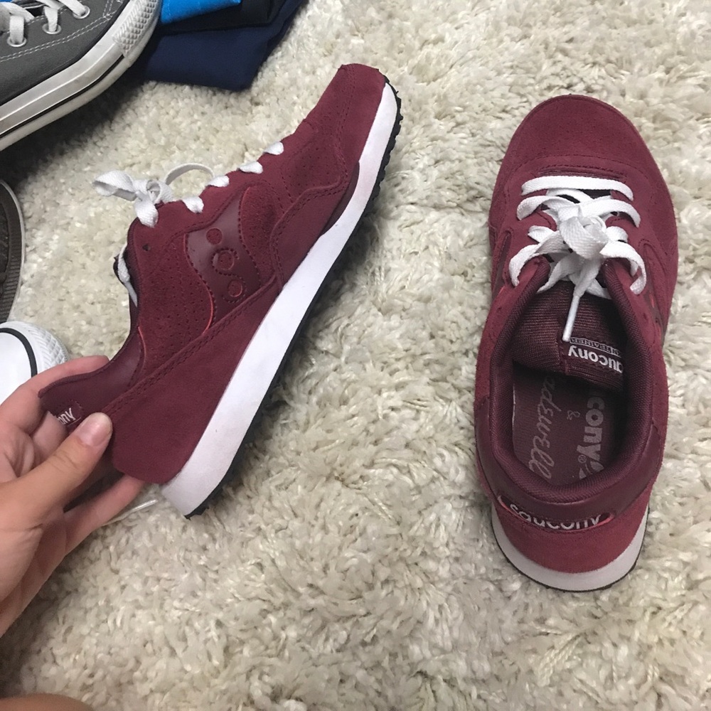 Madewell & Saucony tennis shoes