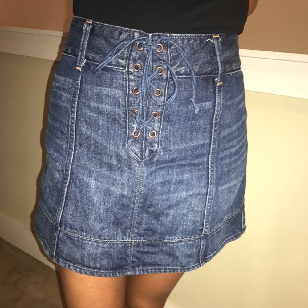 Lace up denim skirt