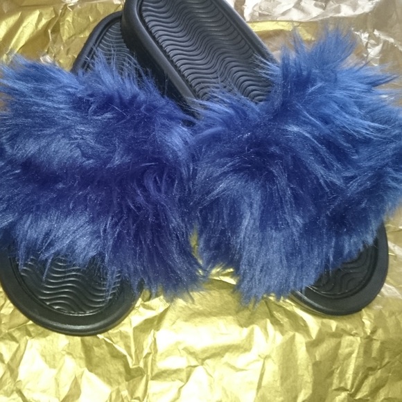 Shoes - Picture 2 of 2