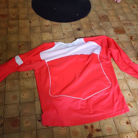 Orange running shirt - Picture 2 of 2