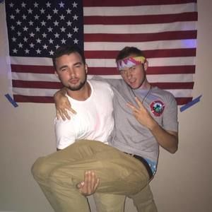 Meet your Posher, Justin