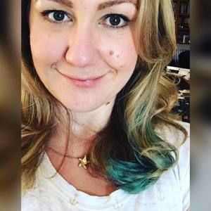 Meet your Posher, Becca