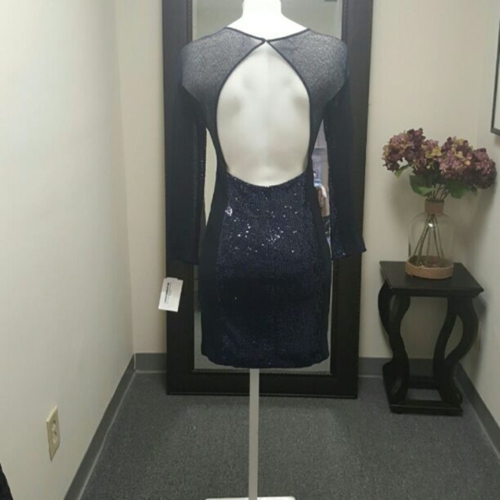🌟HOST PICK🌟 Allen Schwartz Navy Sequin Dress - Picture 4 of 7