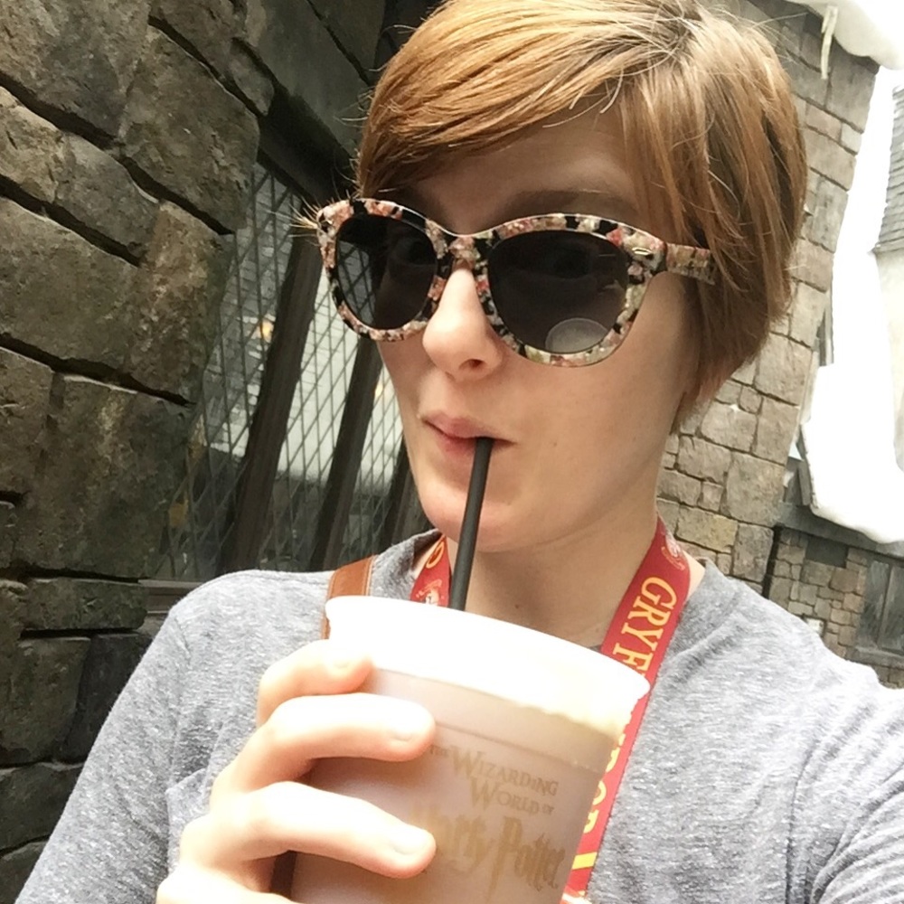 Meet your Posher, Robyn