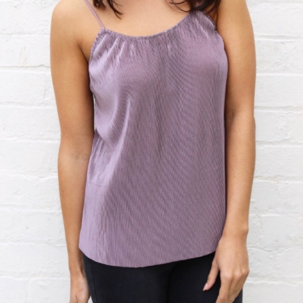 Glamorous ladies pleated top in dusty lilac.