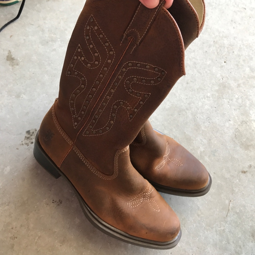 Kids frye boots