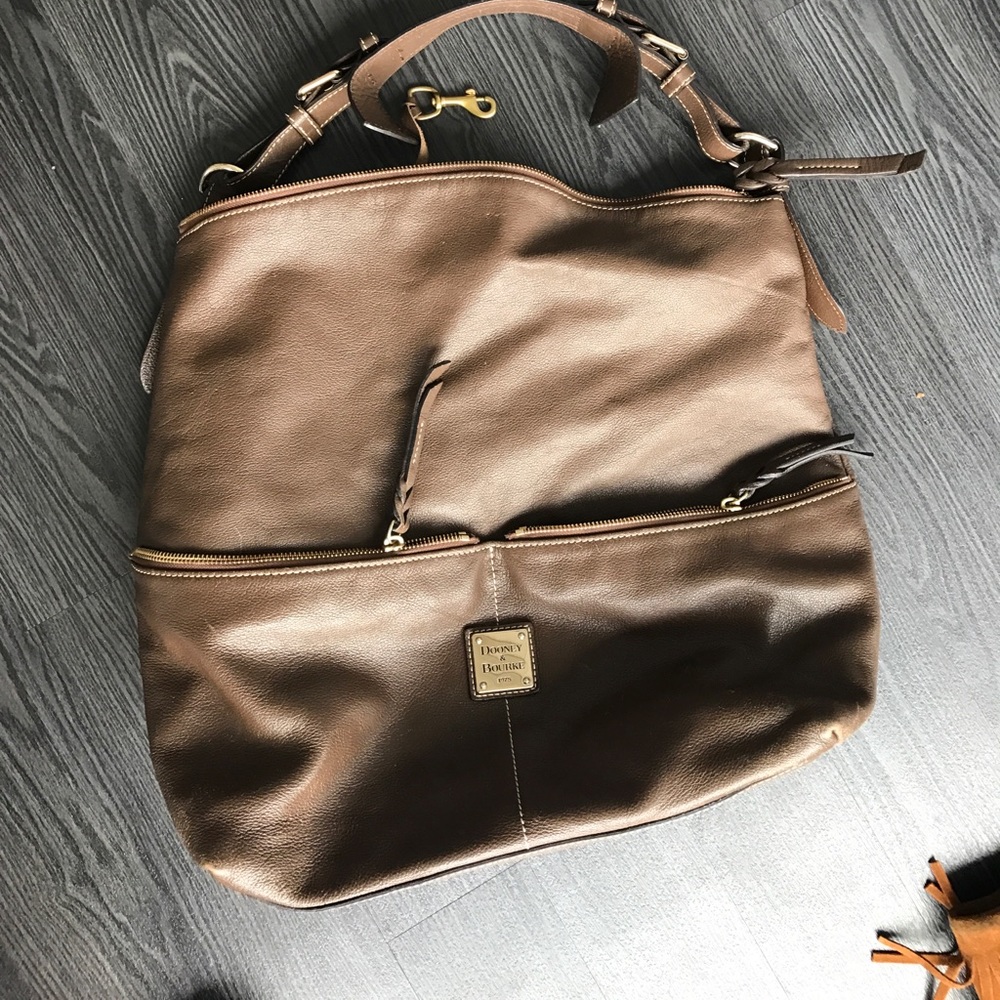 Dooney & Bourke Purse