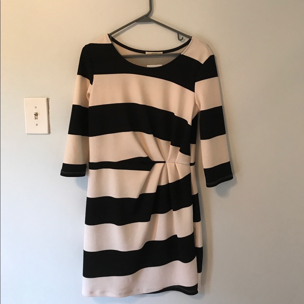 Le Lis dress
