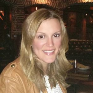 Meet your Posher, Danika