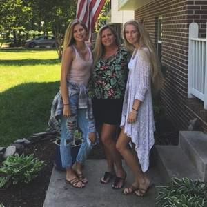 Meet your Posher, Jill