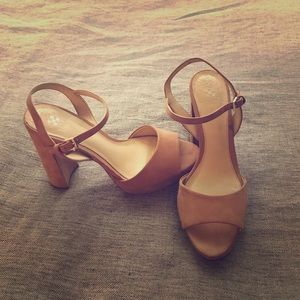 Vince Camuto heels