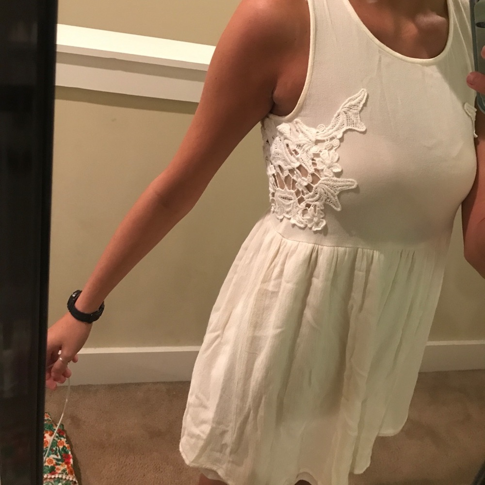 Lace detail sundress