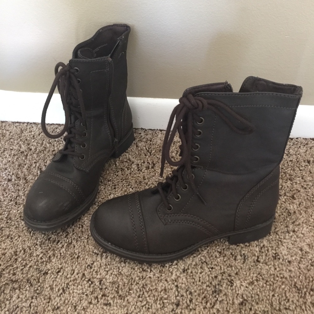 Mossimo zipper ankle boots