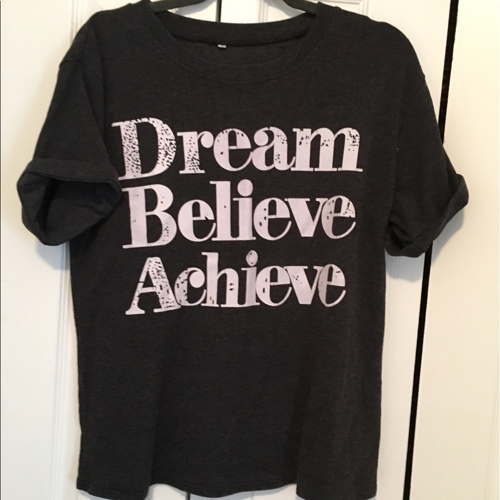Graphic tee