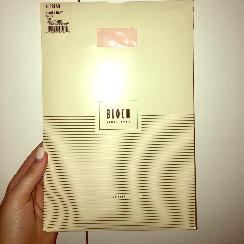 UNOPENED BLOCH BALLET PINK TIGHTS