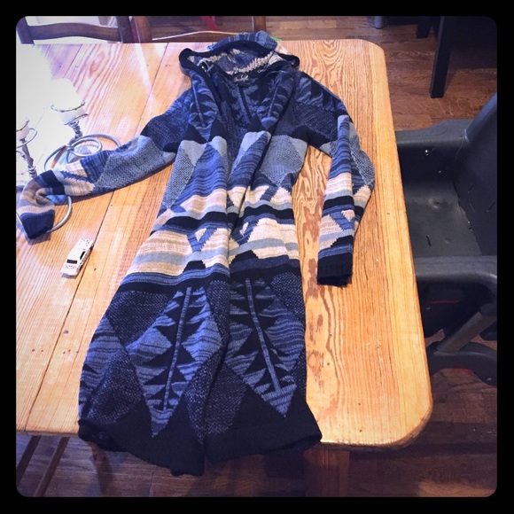 Winter Cardigan - Picture 1 of 1