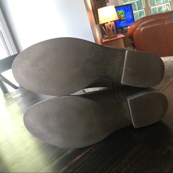 Faux leather riding boots - Picture 3 of 3