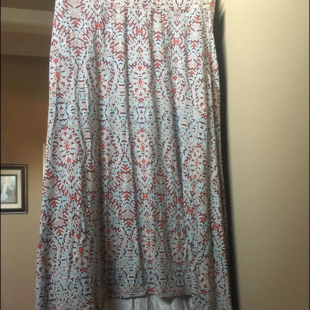 Limited high low maxi skirt
