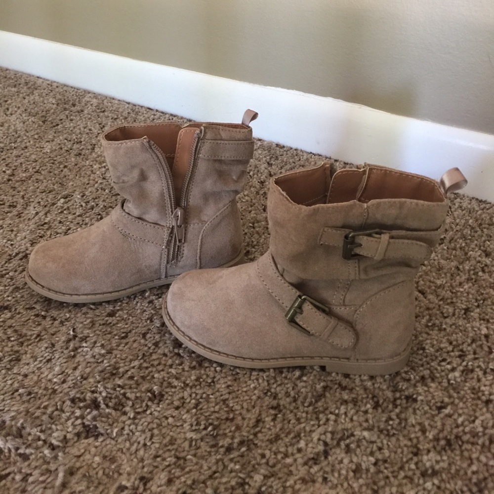 Old Navy baby boots