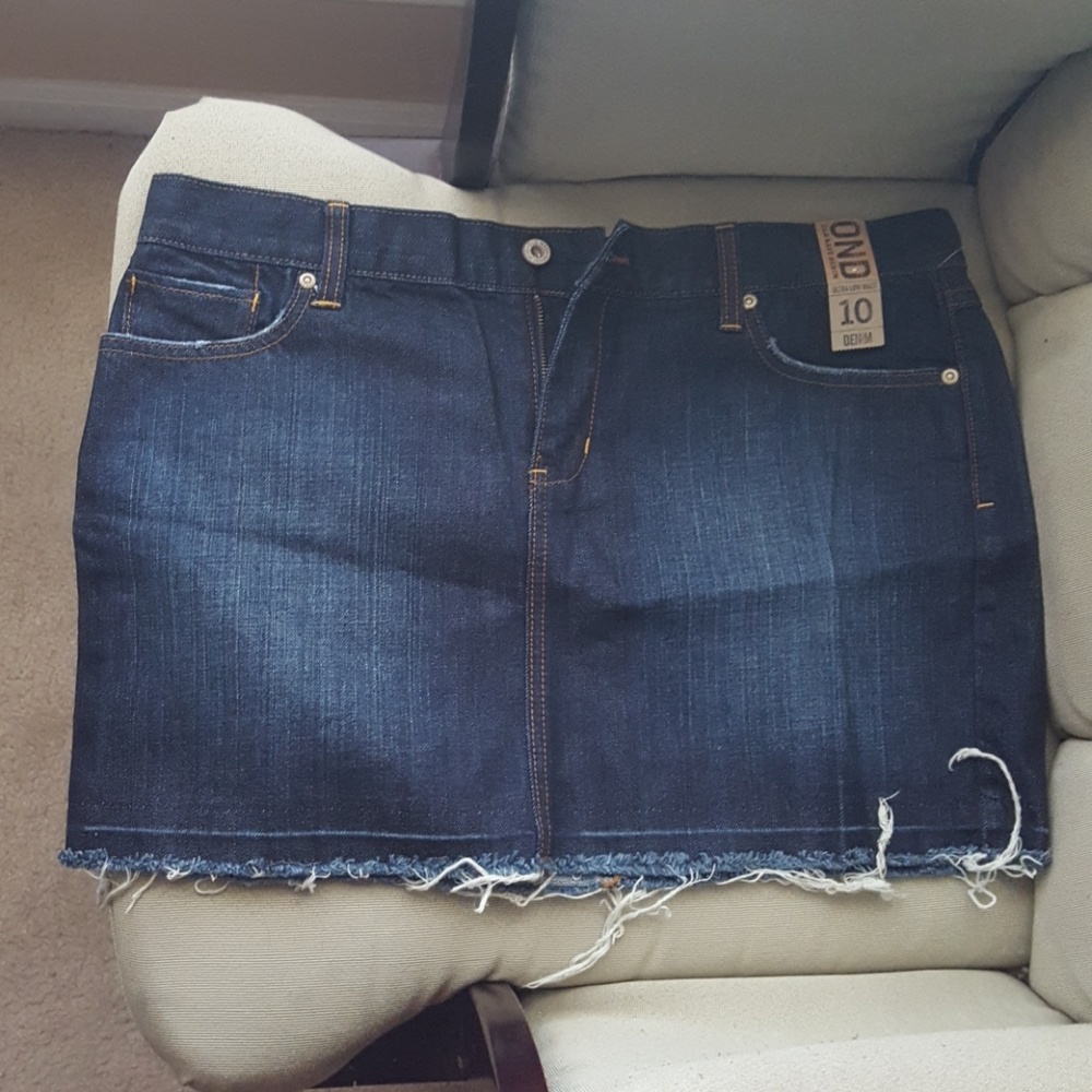Denim skirt