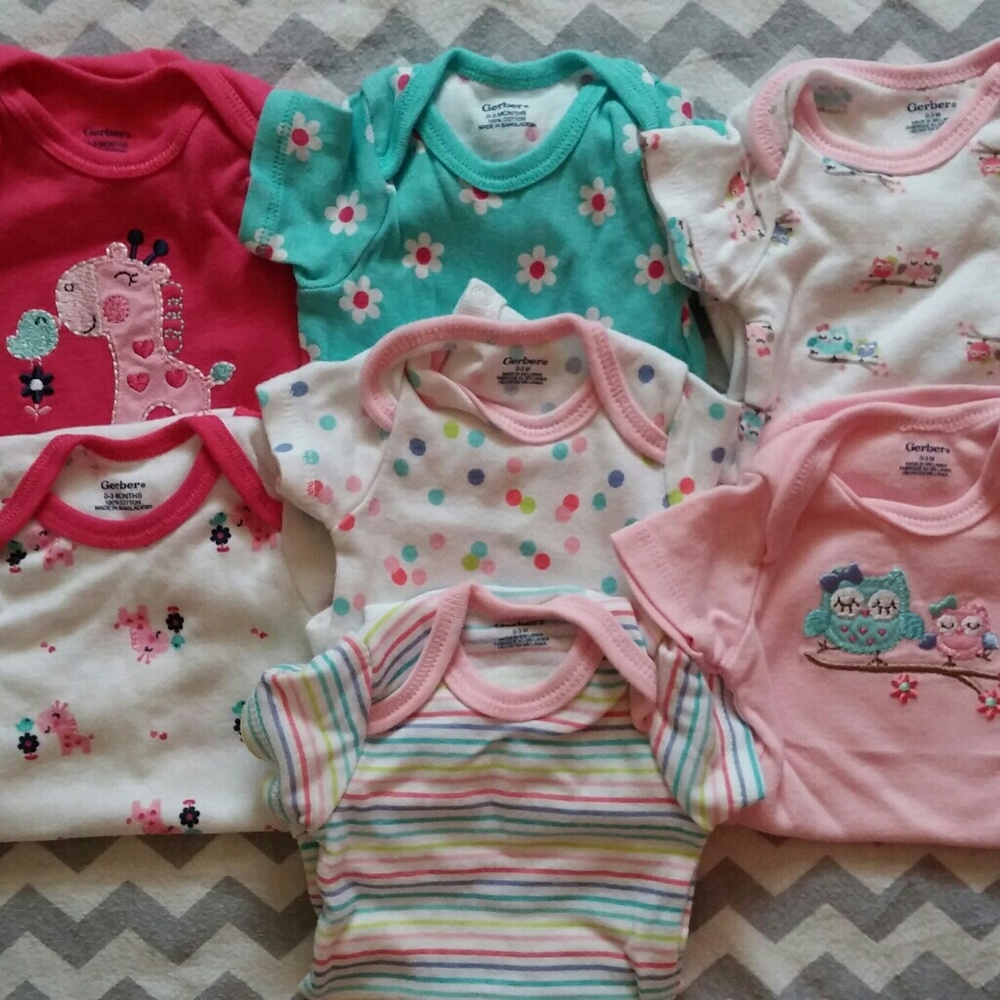 Lot of Gerber Onesies