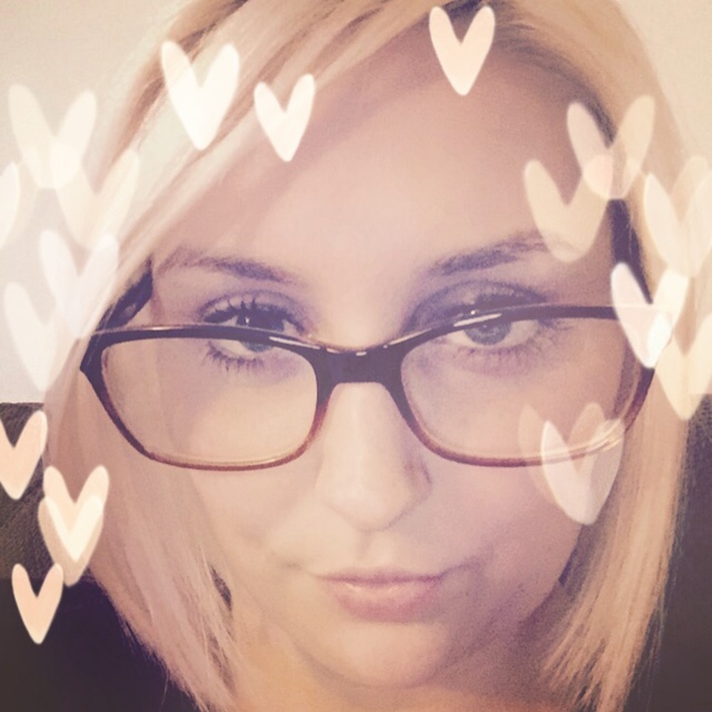 Meet your Posher, Tiffany