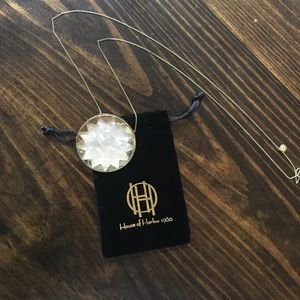 House of Harlow Mother of Pearl Pendant Necklace