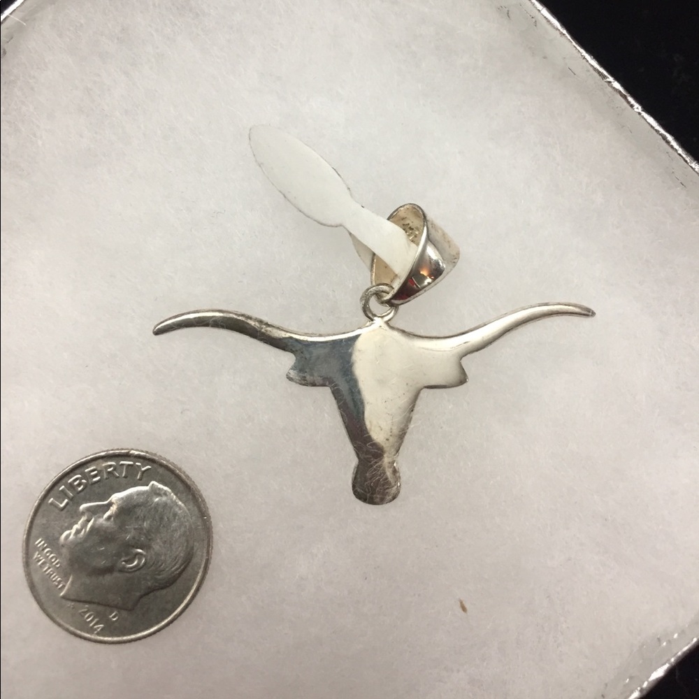 UT longhorns pendant in .925 sterling silver