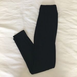 LuLaRoe OS Black Leggings