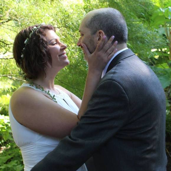 Meet your Posher, Amy - Picture 1 of 1