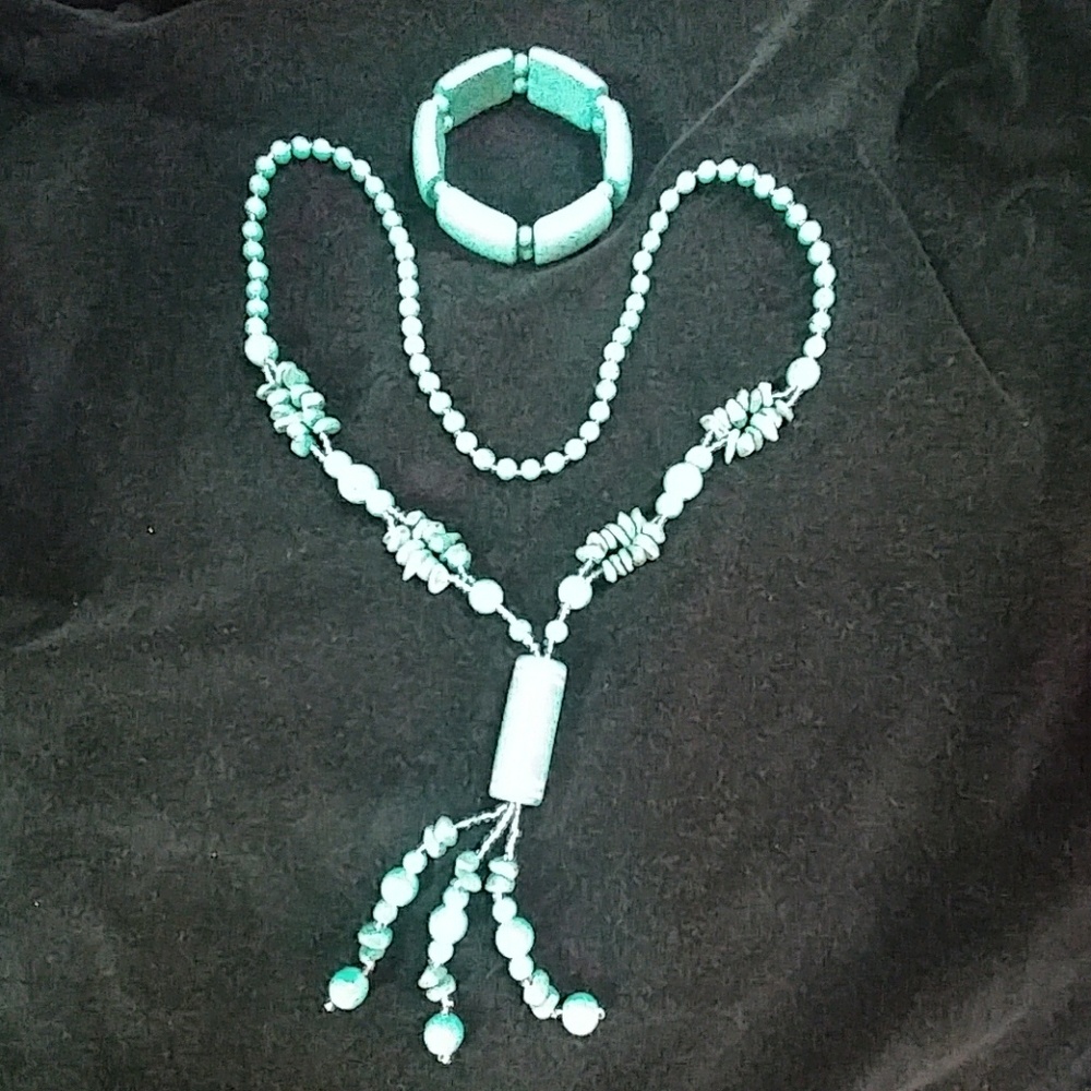 Blue Howlite Cylinder Necklace and Bracelet