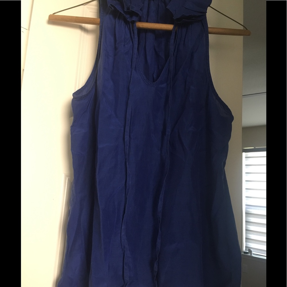 🚫DONATED🚫 
Gap blue ruffle top