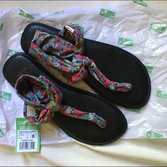 Softest sandal by Sanuk. NEW. FINAL PRICE!! - Picture 1 of 3