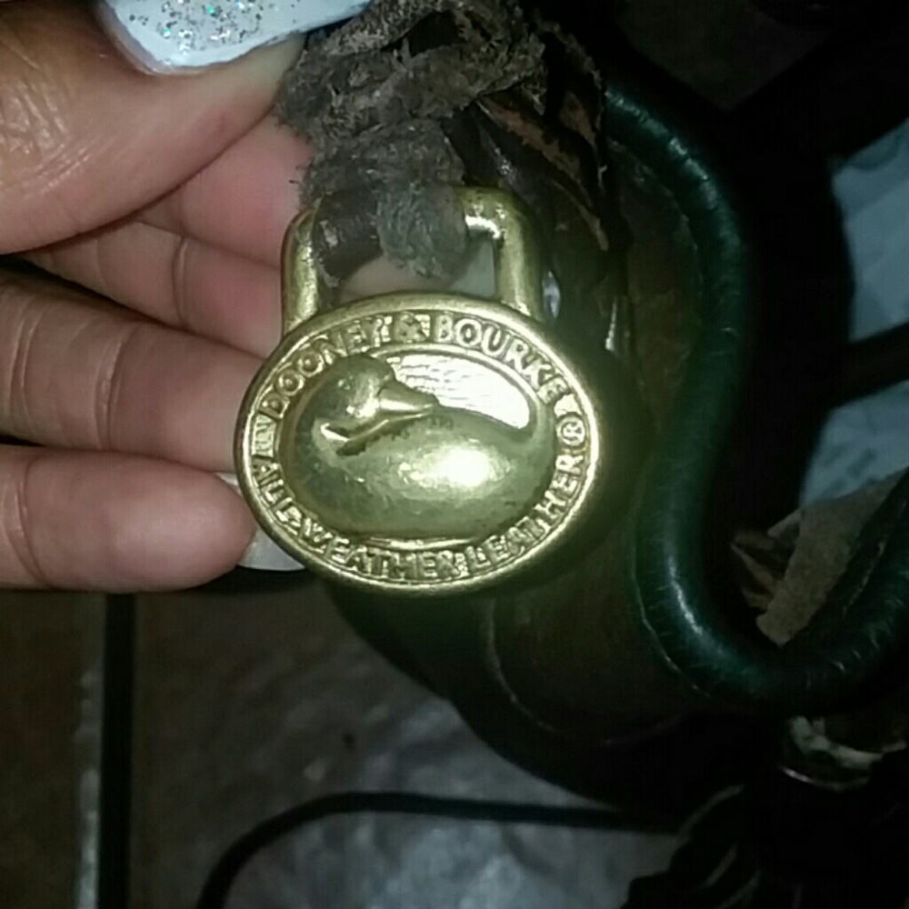 Purse - Picture 2 of 3