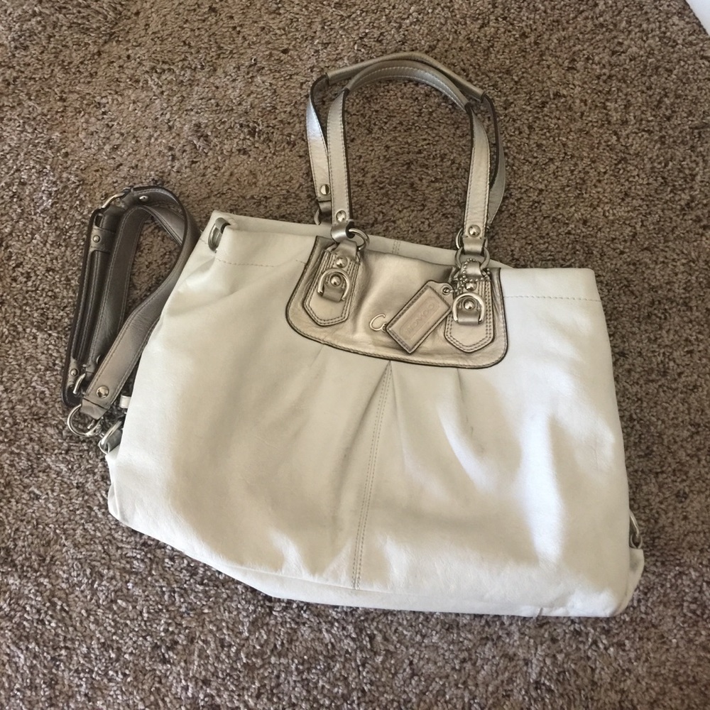 Coach shoulder or arm bag
