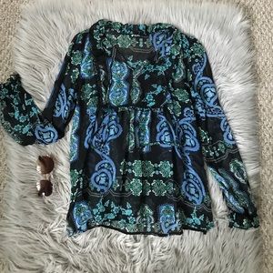 Long Sleeve Patterned Blouse