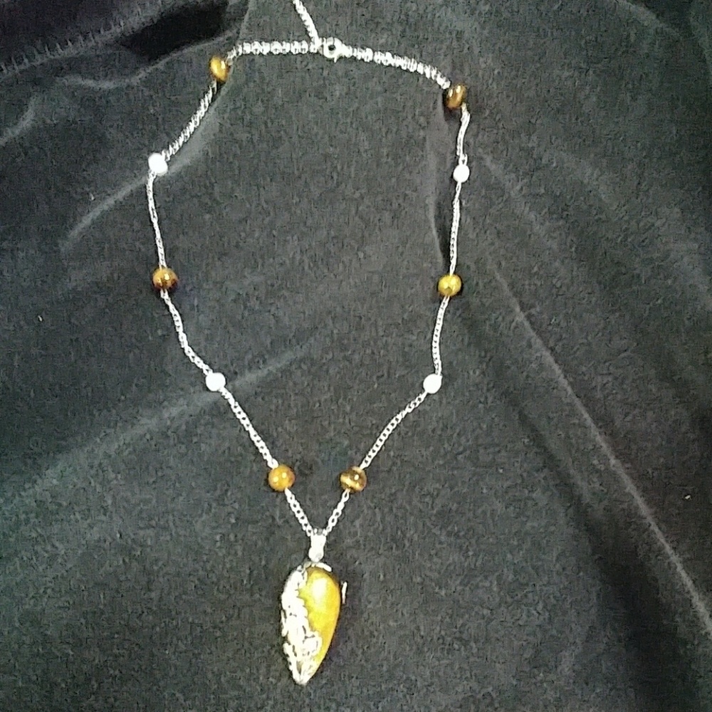 Tigers eye Pendant Necklace with Earrings