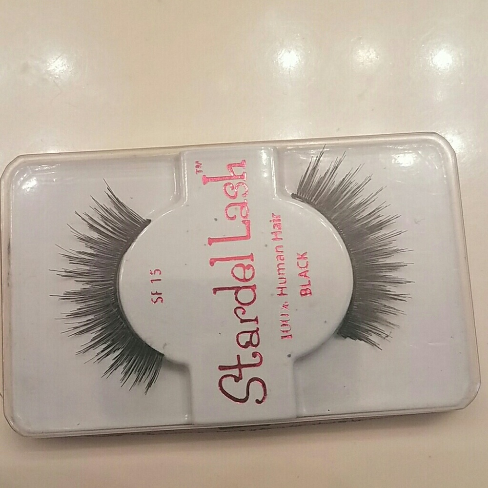 False eye lashes - Picture 2 of 2