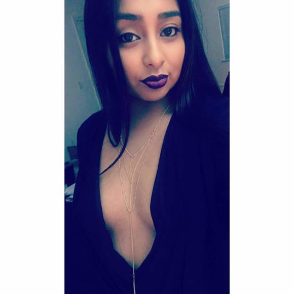Meet your Posher, Dira - Picture 1 of 1