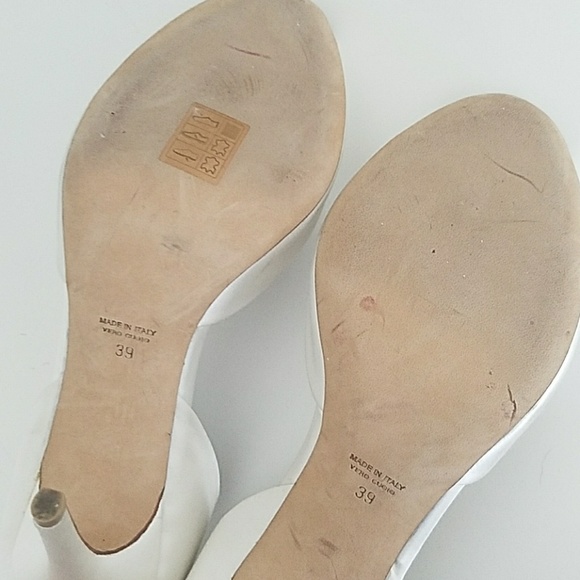 🔴SOLD🔴 Monique Lhuillier Satin Pump D'Orsay - Picture 7 of 8