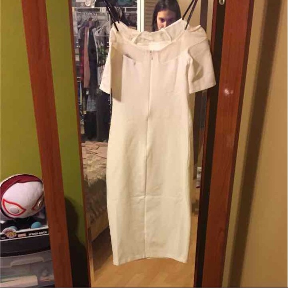 Ivory/mesh choker bodycon dress - Picture 4 of 4