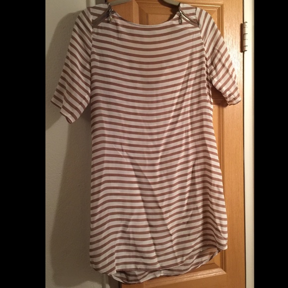 ELLA MOSS Striped Silk Zip Dress! - Picture 4 of 7